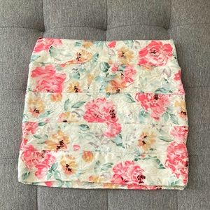 Floral mini skirt